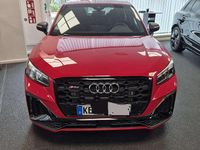 Gebraucht Audi SQ2 Comfort 300 PS (220 kW) 2024 Rot SUV
