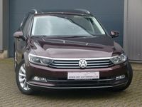 Gebraucht VW Passat Highline 221 PS (162 kW) 2017 Rot Limousine