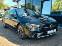 Gebraucht Mercedes CLA180 Premium 136 PS (100 kW) 2023 Nachtschwarz Coupé