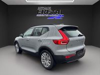 Używany Volvo EX40 Core 185 kW (252 KM) 2025 Szary SUV