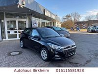 Gebraucht Hyundai i20 Select 75 PS (55 kW) 2020 Schwarz Kleinwagen