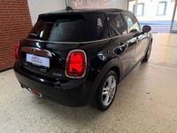 Gebraucht Mini Cooper 136 PS (100 kW) 2019 Midnight black Kleinwagen