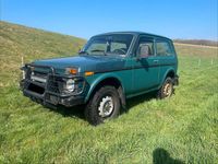 Second-hand Lada niva 86 CP (63 kW) 2008 Verde SUV