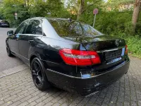 Gebraucht Mercedes E300 204 PS (150 kW) 2012 Schwarz Limousine