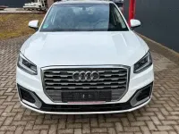 Gebraucht Audi Q2 Sport 150 PS (110 kW) 2020 Gletscherweiß metallic SUV