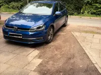 Gebraucht VW Golf VII 116 PS (85 kW) 2019 Blau Kleinwagen