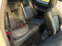 Gebraucht Peugeot 206+ 75 PS (55 kW) 2010 Weiß Kleinwagen