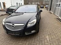 Gebraucht Opel Insignia 130 PS (95 kW) 2013 Blau Kombi