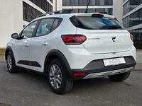 Gebraucht Dacia Sandero Stepway 91 PS (66 kW) 2021 Weiß Limousine