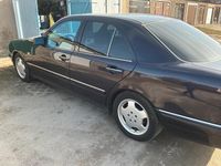 Gebraucht Mercedes E230 150 PS (110 kW) 1995 Limousine