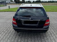 Gebraucht Mercedes C220 170 PS (125 kW) 2011 Schwarz Kombi