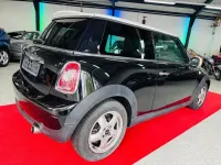 Używany Mini One D 90 KM (66 kW) 2010 Czarny Hatchback