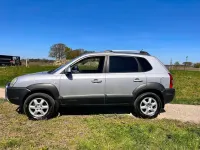 Gebraucht Hyundai Tucson Dynamiq 141 PS (103 kW) 2004 Grau SUV