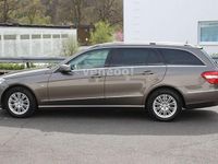 Gebraucht Mercedes E220 Elegance 170 PS (125 kW) 2010 Grau Kombi