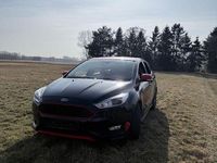 Usata Ford Focus ST-Line 150 CV (110 kW) 2016 Nero Station wagon