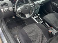 Gebraucht Opel Astra 190 PS (139 kW) 2007 Grau Kleinwagen