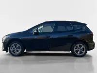 Neu BMW 218 Active Tourer 136 PS (100 kW) 2026 Schwarz Van / Kleinbus