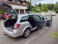 Usata Opel Astra 110 CV (80 kW) 2008 Argento Station wagon