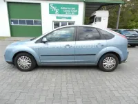 Gebraucht Ford Focus Fun X 101 PS (74 kW) 2007 Blau Limousine