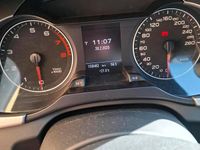 Gebraucht Audi A4 160 PS (117 kW) 2010 Schwarz Kombi