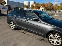 Gebraucht Mercedes C320 285 PS (209 kW) 2009 Blau Kombi