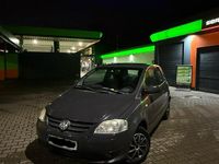 Gebraucht VW Fox 55 PS (40 kW) 2005 Grau Kleinwagen