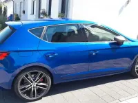 Używany Cupra Leon 300 KM (220 kW) 2018 Niebieski Sedan/Limuzyna