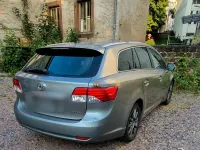 Gebraucht Toyota Avensis 136 PS (100 kW) 2011 Violet Kombi