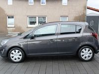 Gebraucht Opel Corsa Color Edition 101 PS (74 kW) 2014 Grau Limousine