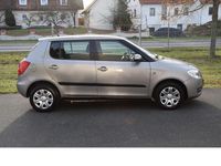 Gebraucht Skoda Fabia 60 PS (44 kW) 2009 Beige Limousine