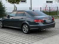 Gebraucht Mercedes E200 2013 Grau Limousine