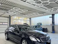 Używany Mercedes E500 387 KM (284 kW) 2010 Czarny Sedan/Limuzyna