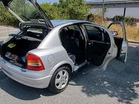Second-hand Opel Astra 75 CP (55 kW) 2000 Argintiu Hatchback