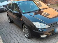 Usata Ford Focus 100 CV (73 kW) 2003 Nero Utilitaria
