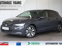 Gebraucht VW Golf VIII Move 150 PS (110 kW) 2024 Grau Limousine