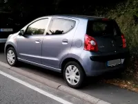 Gebraucht Nissan Pixo 67 PS (49 kW) 2012 Andere farben Kleinwagen