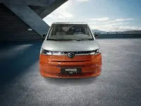 Begagnad VW Multivan Style 150 HK (110 kW) 2025 Orange Minibuss