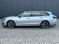 Neu Skoda Superb SportLine 204 PS (150 kW) 2026 Aluminiumsilber metallic Kombi
