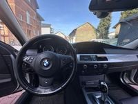 Gebraucht BMW 530 235 PS (172 kW) 2008 Silber Limousine