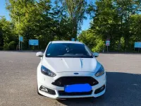 Gebraucht Ford Focus Sport 250 PS (183 kW) 2018 Weiß Limousine