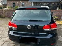 Gebraucht VW Golf VI 80 PS (58 kW) 2011 Schwarz Kleinwagen