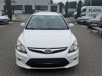 Gebraucht Hyundai i30 Comfort 109 PS (80 kW) 2010 Weiß Kombi