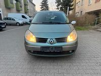 Gebraucht Renault Scénic II 115 PS (84 kW) 2005 Grün Van / Kleinbus