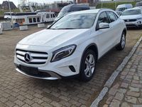 Gebraucht Mercedes GLA180 122 PS (89 kW) 2016 Weiß SUV