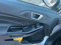 Gebraucht Ford Fiesta 101 PS (74 kW) 2015 Silber Kleinwagen