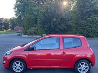 Gebraucht Renault Twingo Expression 75 PS (55 kW) 2012 Rot Kleinwagen