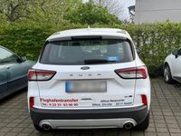 Używany Ford Kuga 149 KM (109 kW) 2021 Biały SUV