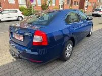 Gebraucht Skoda Octavia GreenLine 105 PS (77 kW) 2011 Blau Limousine