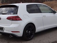 Gebraucht VW Golf VII GTI 230 PS (169 kW) 2018 Weiß Limousine