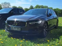 Gebraucht Volvo V90 Momentum 235 PS (172 kW) 2021 Grau Kombi